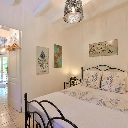 Ferienwohnung La Ferme Saint-Antoine Gassin Zimmer foto